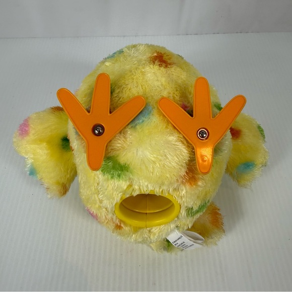 Hallmark Easter Squawkin Egg Laying Chicken Singing Mama Hen w/ Extra Eggs Works - Picture 9 of 17